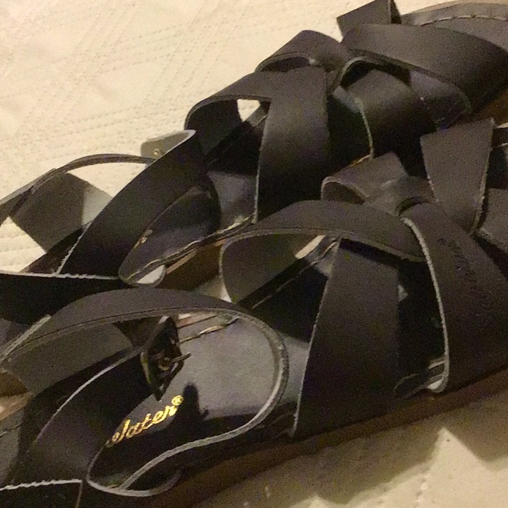 Salt Water Sandals - Picture 2 of 6